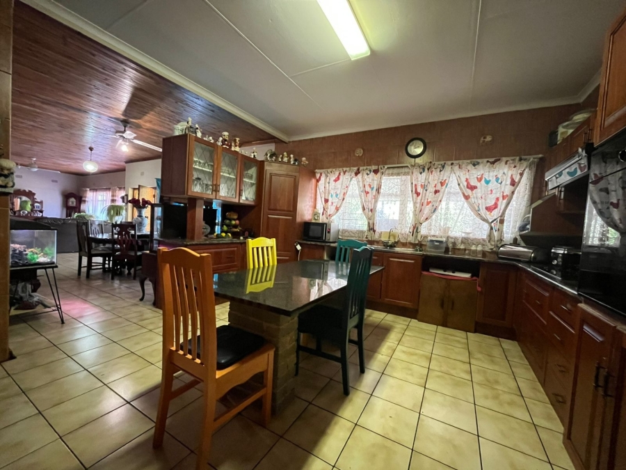 4 Bedroom Property for Sale in Protea Park North West